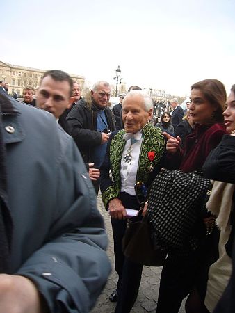 P2370063