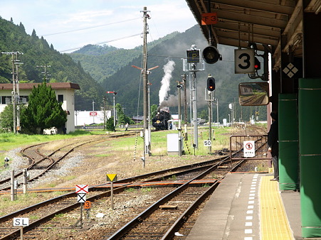 C57-1(津和野駅)1
