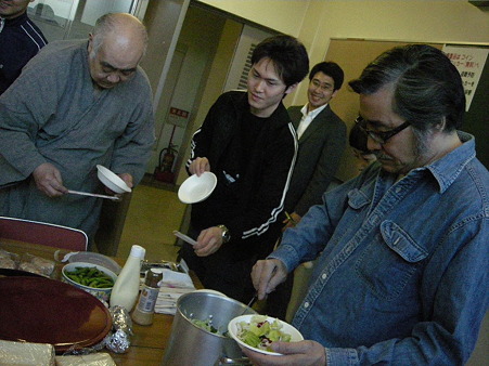 小屋食とかお通しとか言われる