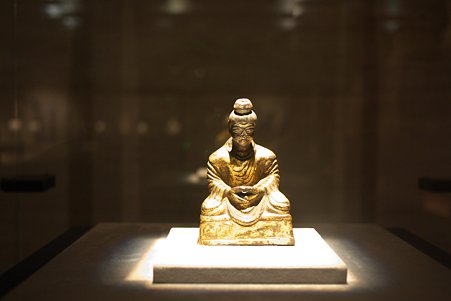 2010.11.15 東京国立博物館 仏像の道-インドから日本へ 如来坐像 中国