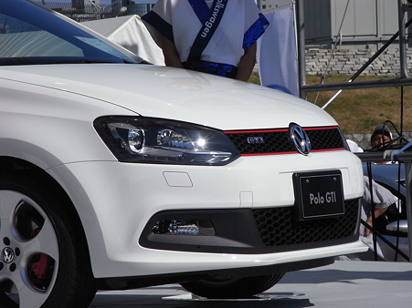 ＰＯＬＯ ＧＴＩ （前）
