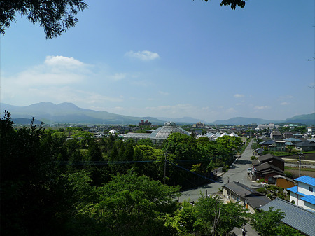 福の神地蔵(4)はな阿蘇美~内牧を見る