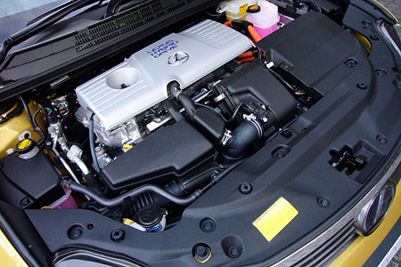 レクサスＣＴ２００ｈ　６